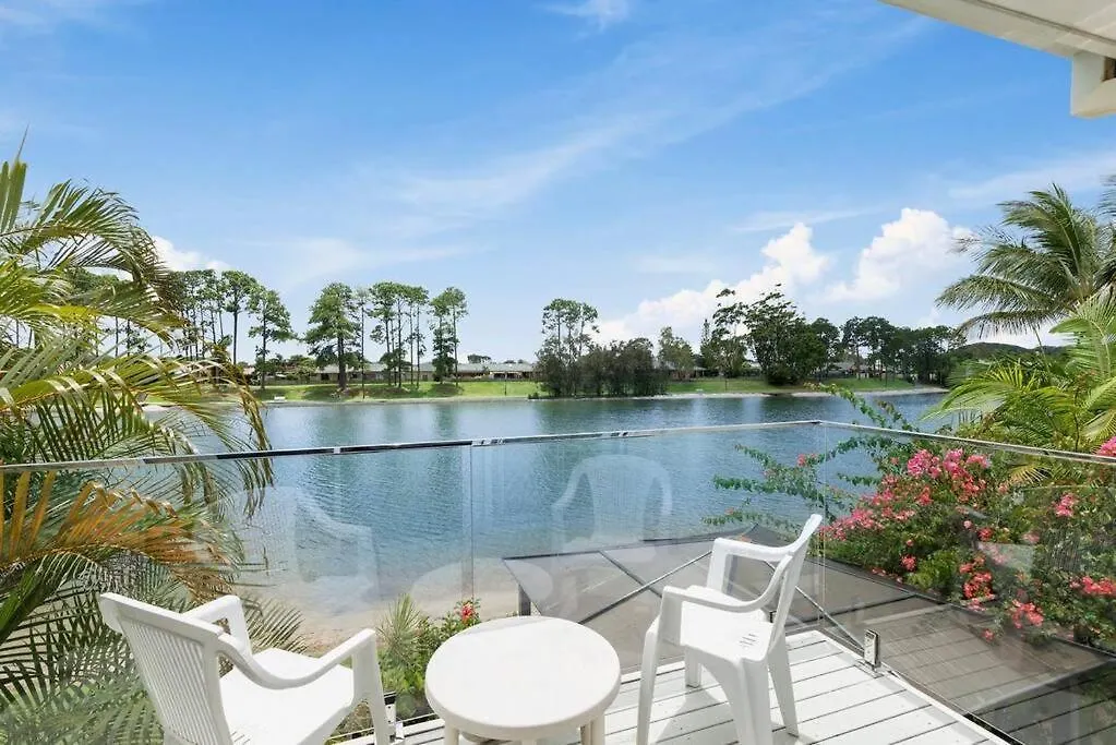 Holiday home Tranquil Oasis On Pine Lake Gold Coast Australia