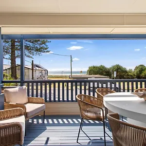 Bilinga Beachfront House Holiday home
